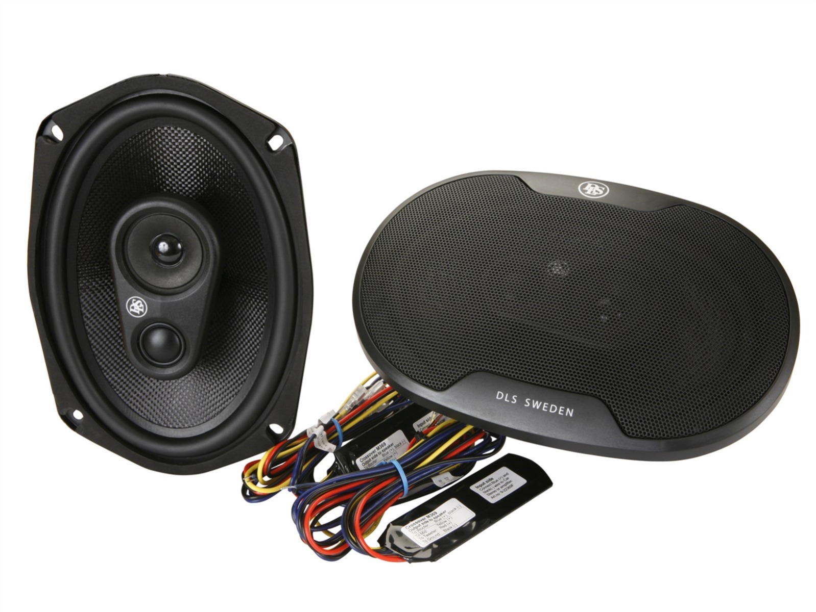 DLS M369 coaxial speakers (164x235 mm).
