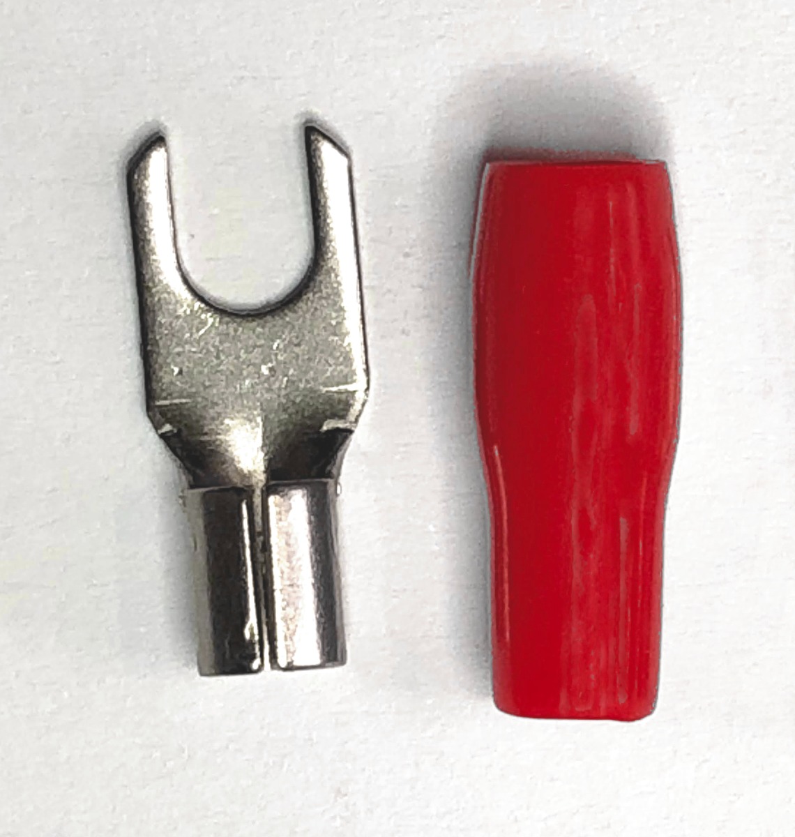 U-terminals for cable. Gladen (Red, 2.5 mm2).