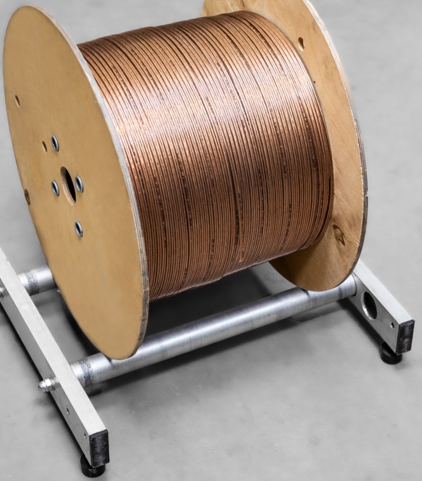 ACV (OFC) high-performance cables for speakers (1.5 mm²). 225-155-1