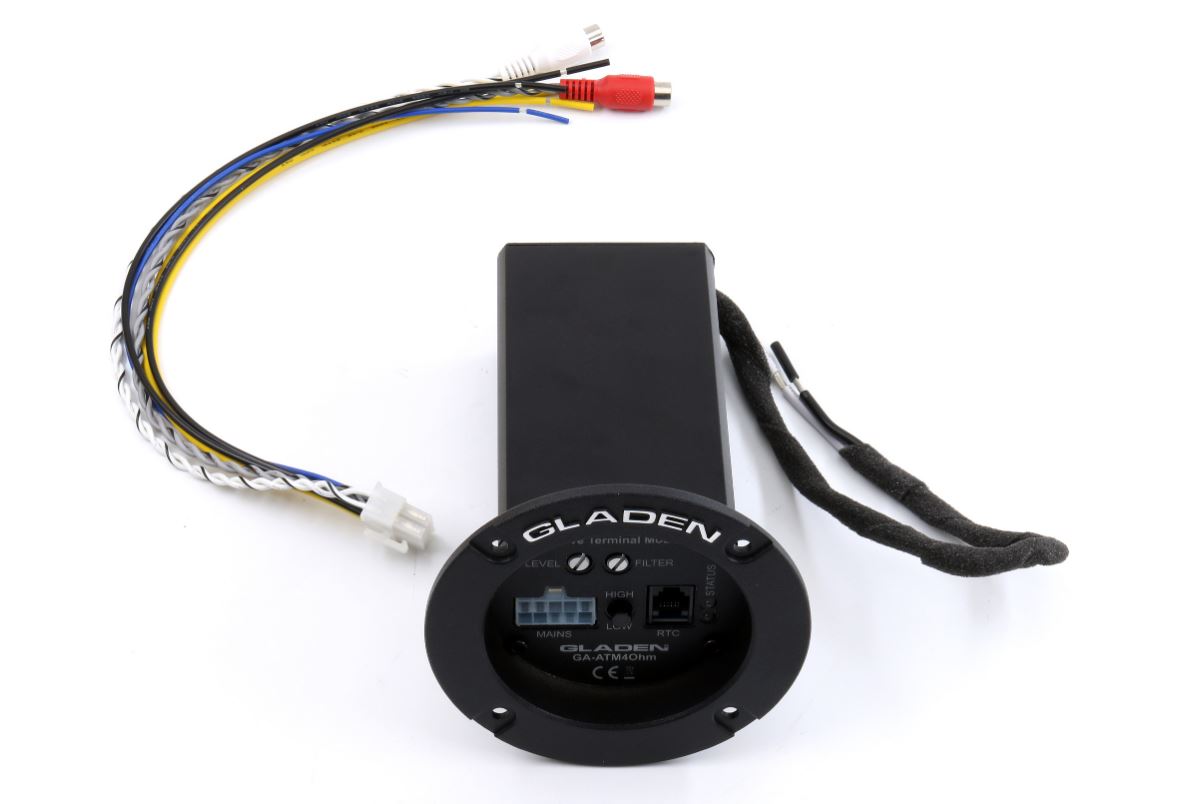 Gladen ATM2 (D class) power amplifier inside subwoofer box (mono, 2 Ohm).