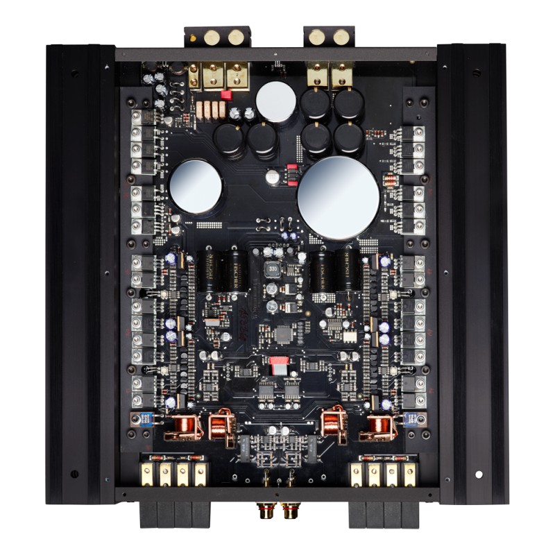 Brax NOX 4B (AB class) Hi-End power amplifier (4-channel).