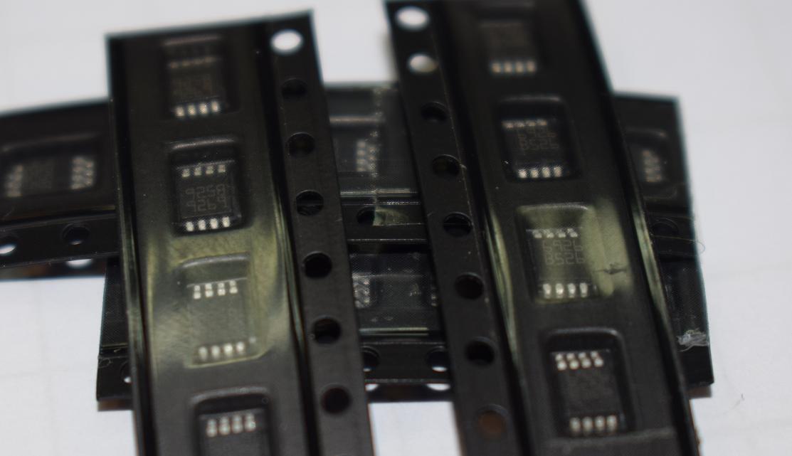 L6926 voltage regulator, DC-DC (TSSOP8).