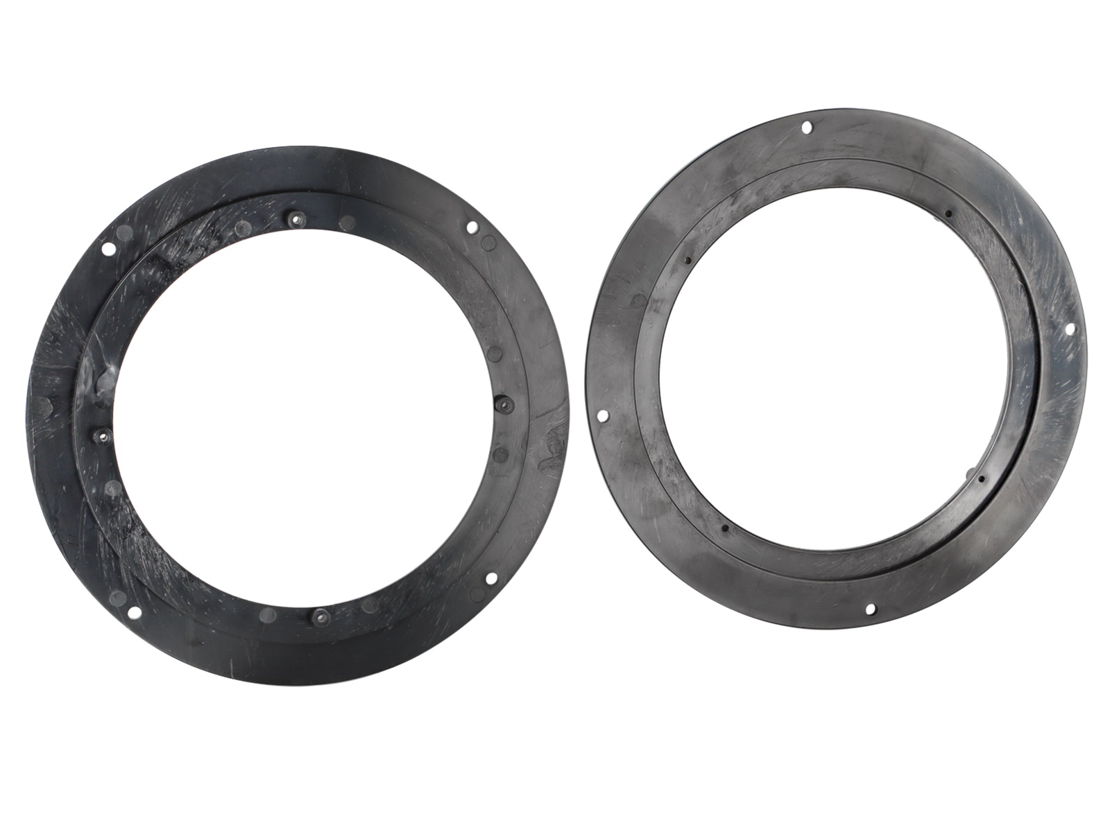 Universal speaker adapter (200 mm. -> 165 mm). 277000-05