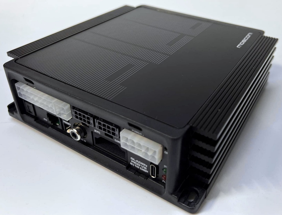 Mosconi PICO v2 8|10 DSP (D class) power amplifier (8-channel).