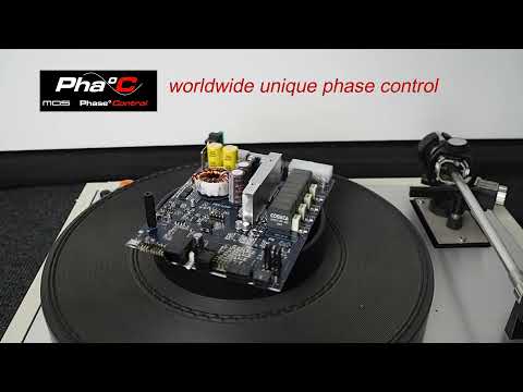 Mosconi PICO 4|8 DSP (D class) power amplifier (4-channel) with DSP.