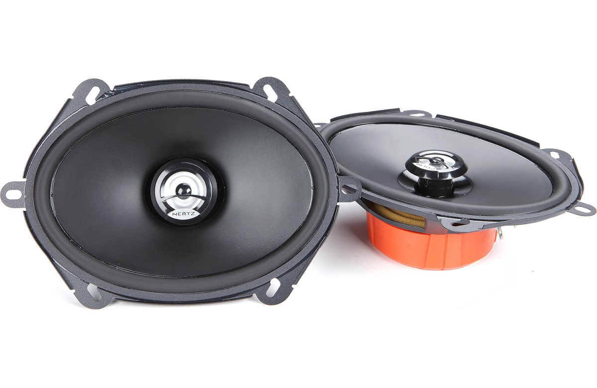 Hertz DCX 570.3 coaxial speakers (130x180 mm).