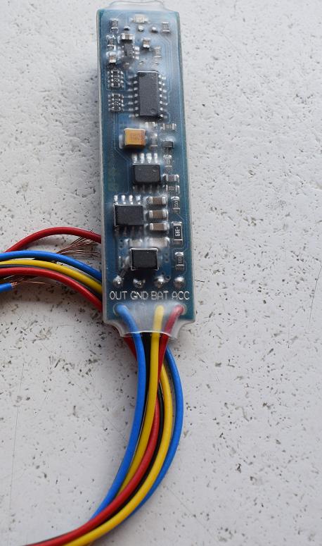 ACCUPLUS automotive Timer with battery protection.