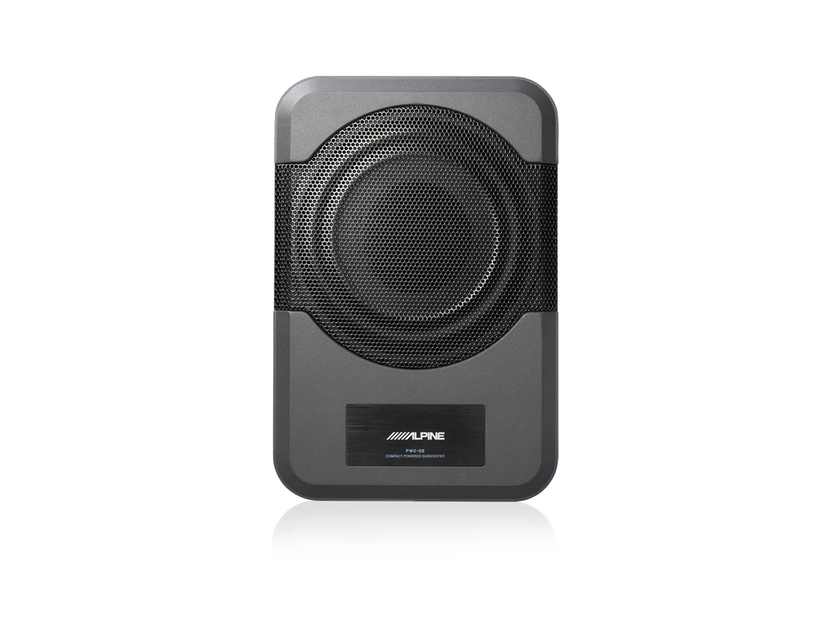 Alpine PWE-S8 active subwoofer (200 mm).